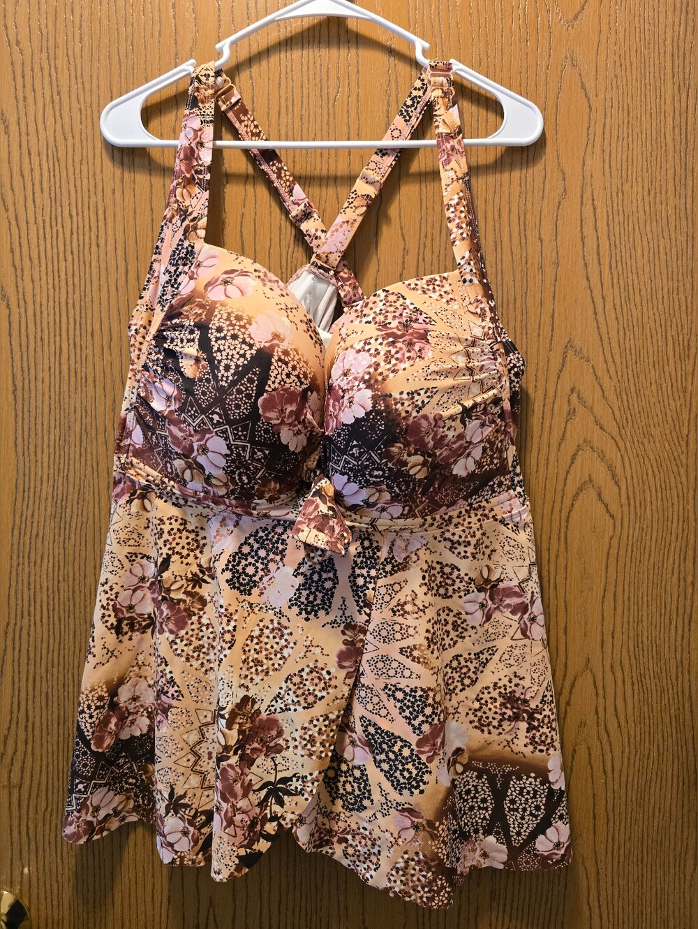 TORRID Wireless Babydoll Tie Front Tankini Swim  Plus Size 4 DD/F Brown + Peach